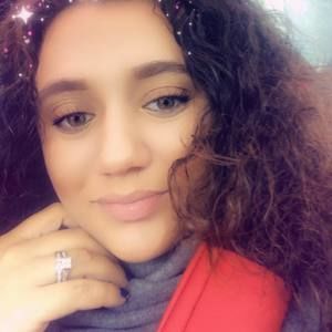 Meet your Posher, Francesca